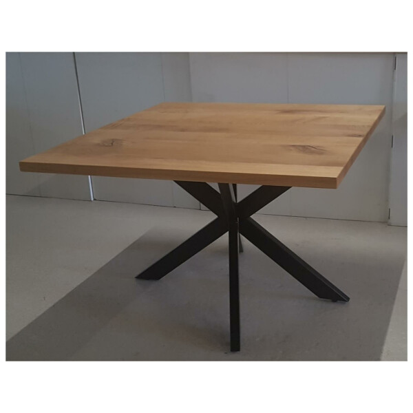 Tisch Rom L/B 120x120 cm Platte Wildeiche/Gestell Rohstahl schwarz Pulverbeschichtet 